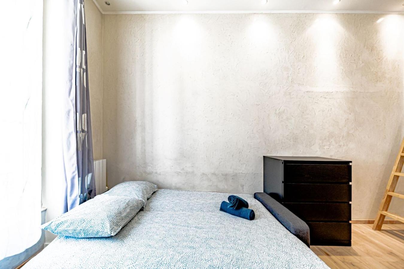 Le Petit Anna 4 Pers Apartment Villeurbanne Bagian luar foto